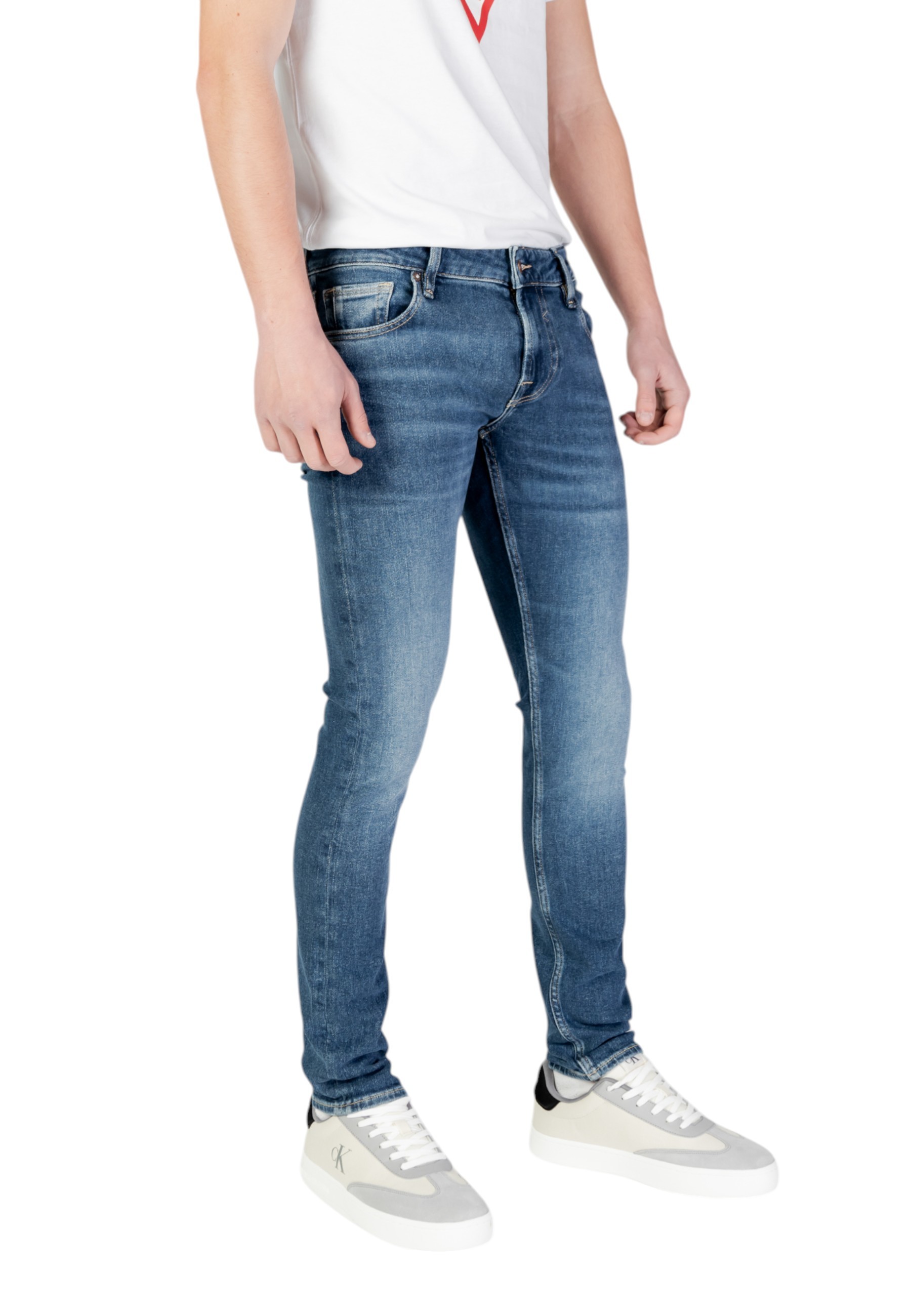 GUESS Jeans