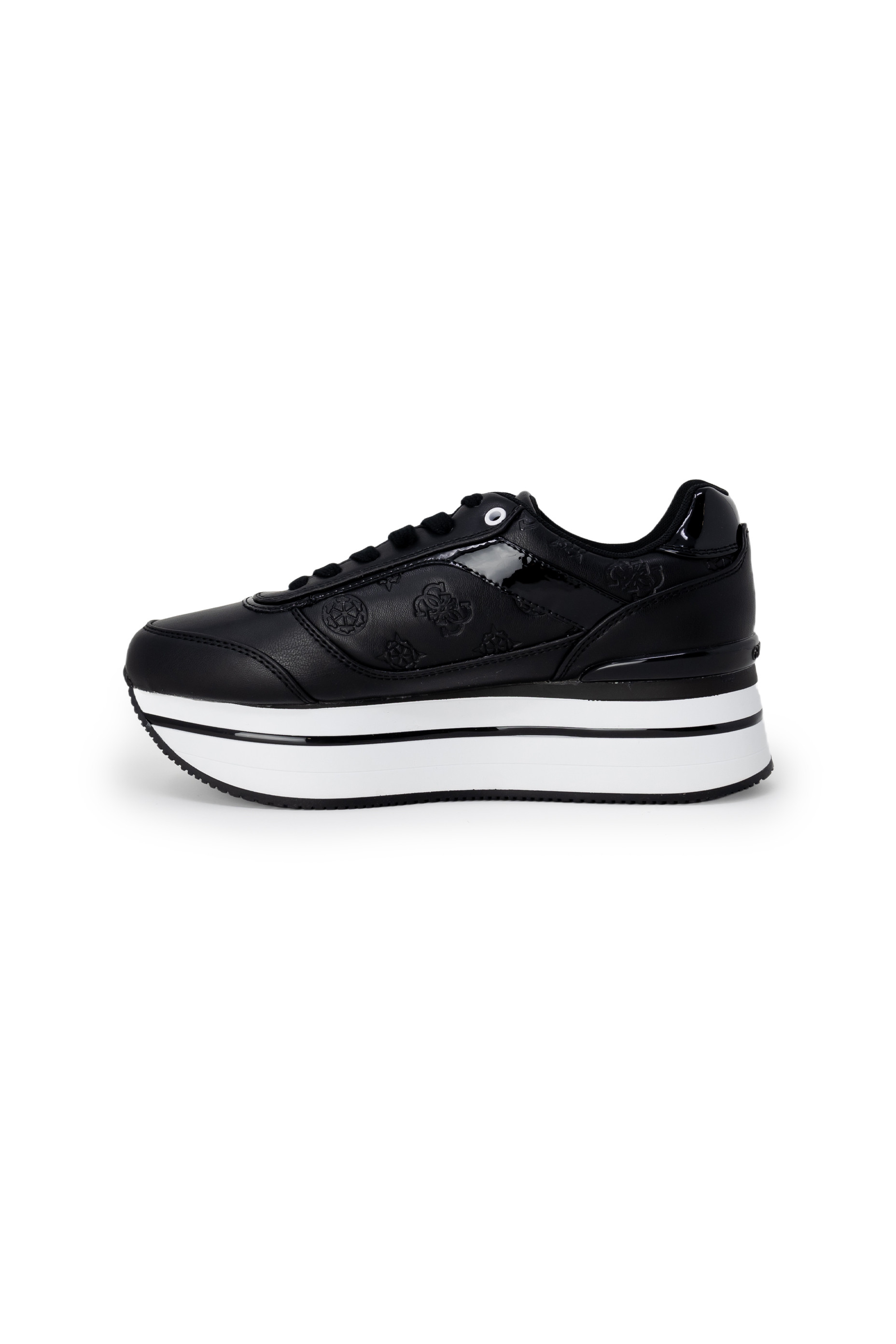 GUESS Sneakers