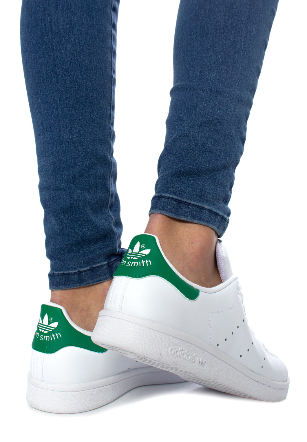 Adidas Sneakers