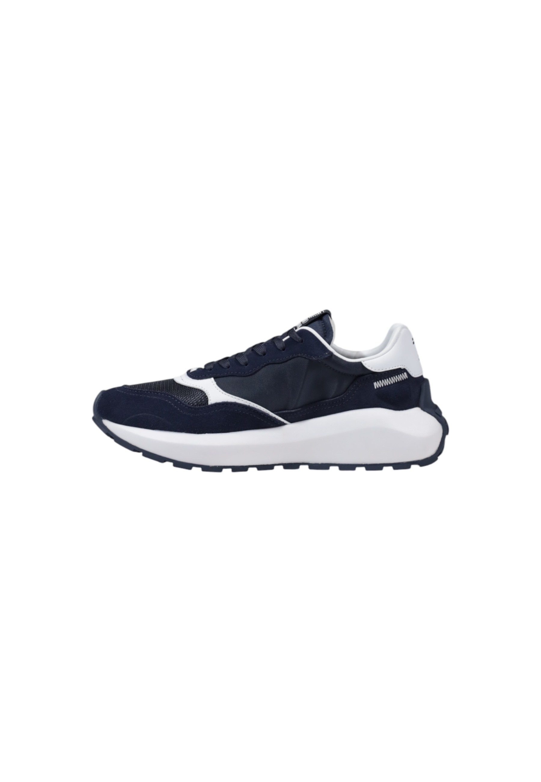 EA7 Sneakers