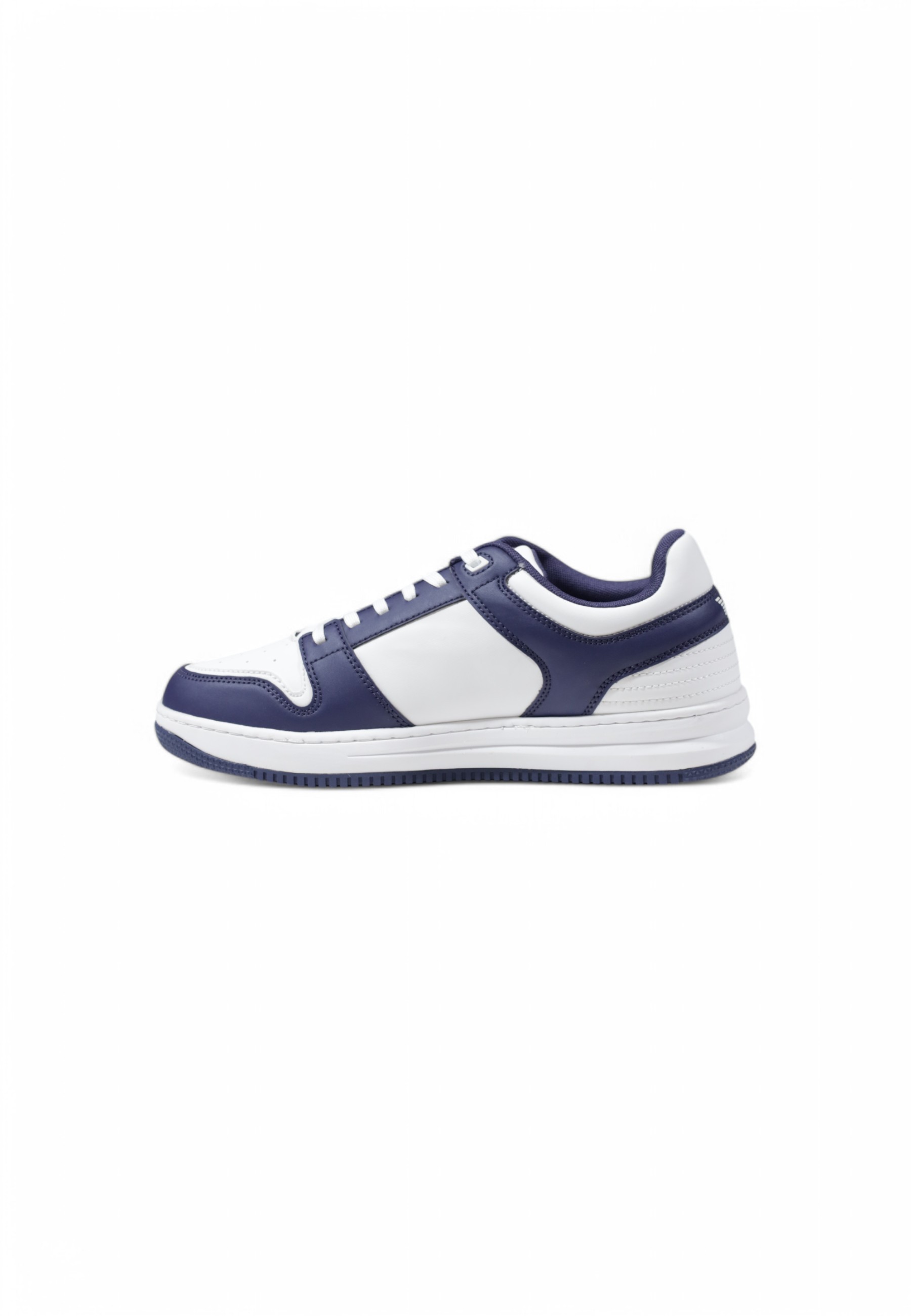 EA7 Sneakers