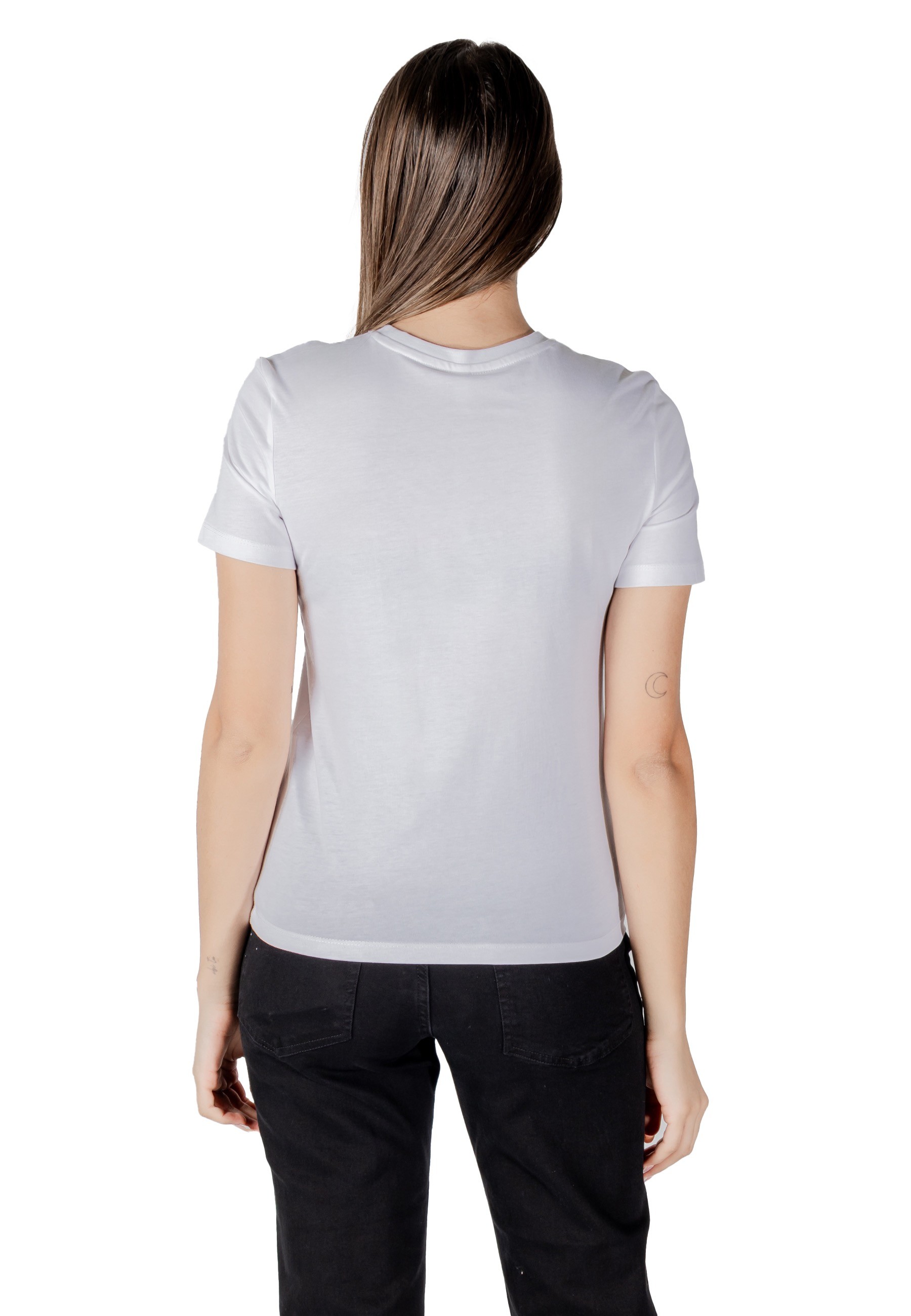 ONLY T-shirts