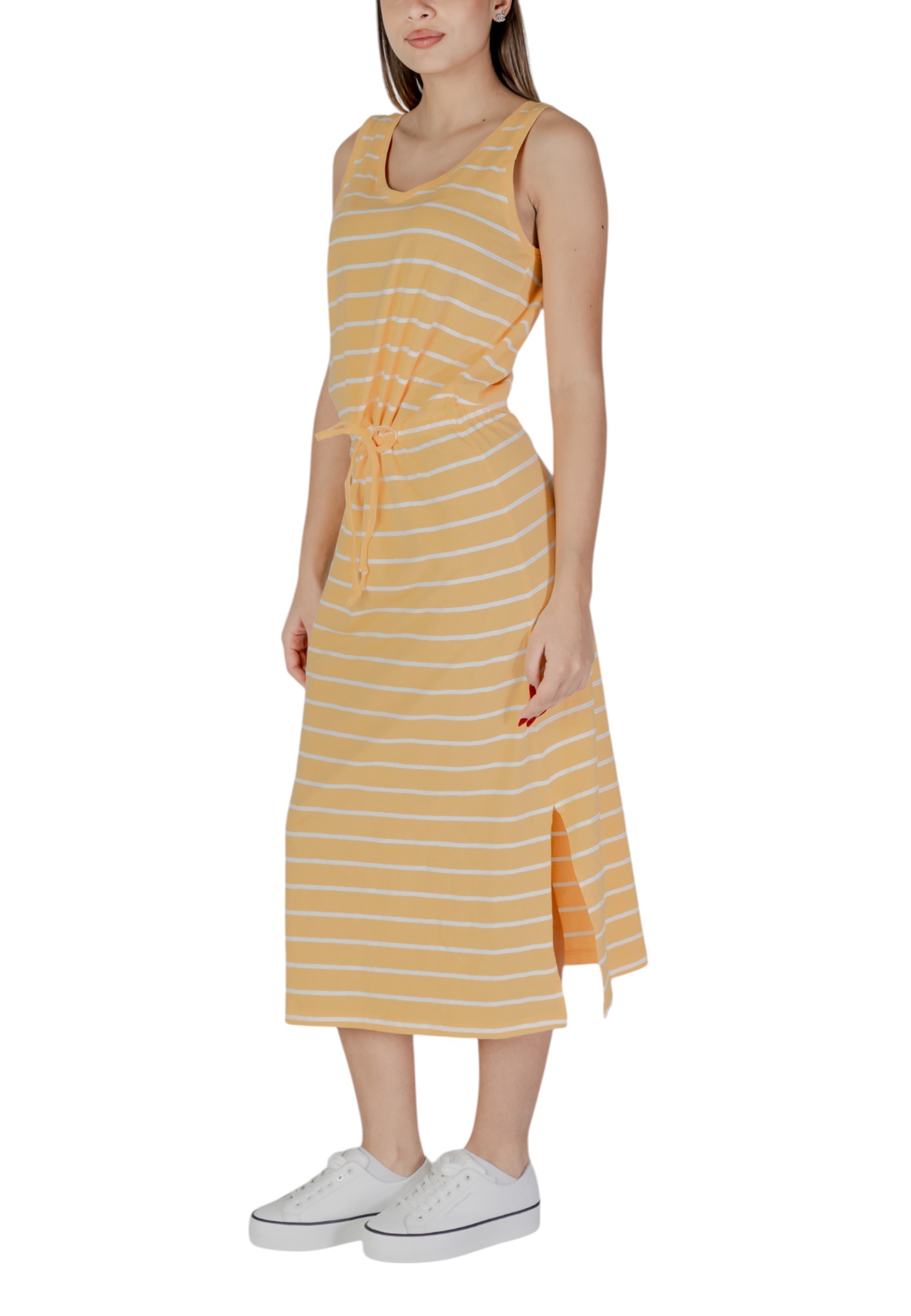 b.young Dresses