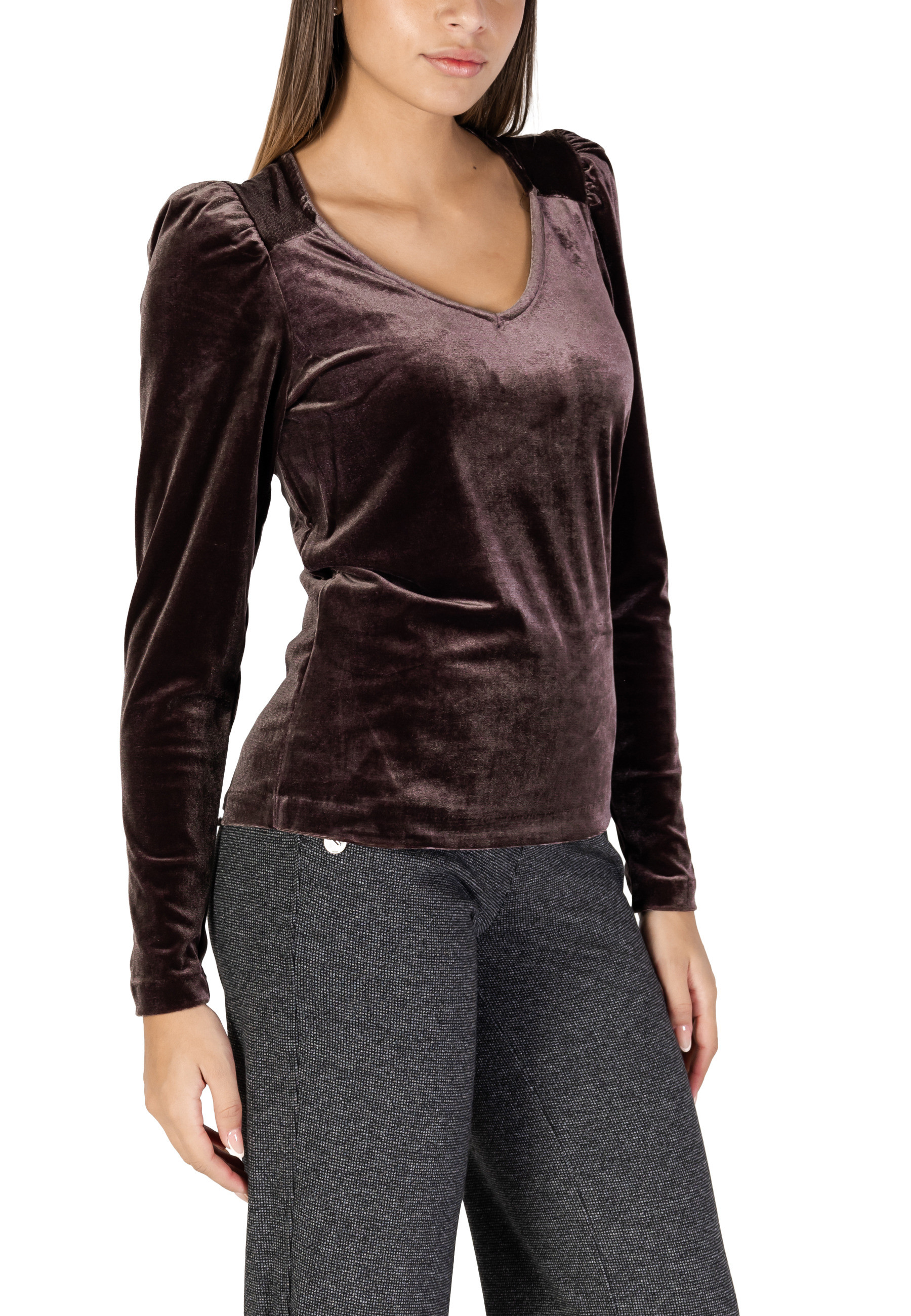 b.young Knitwear