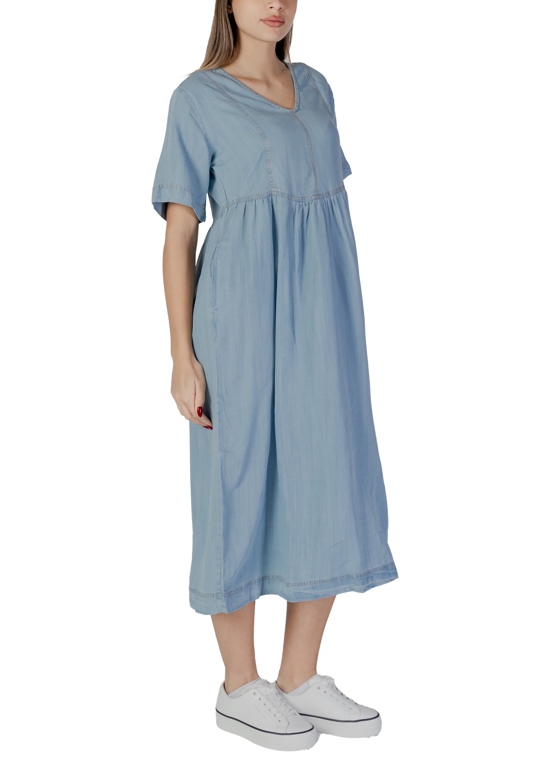 b.young Dresses
