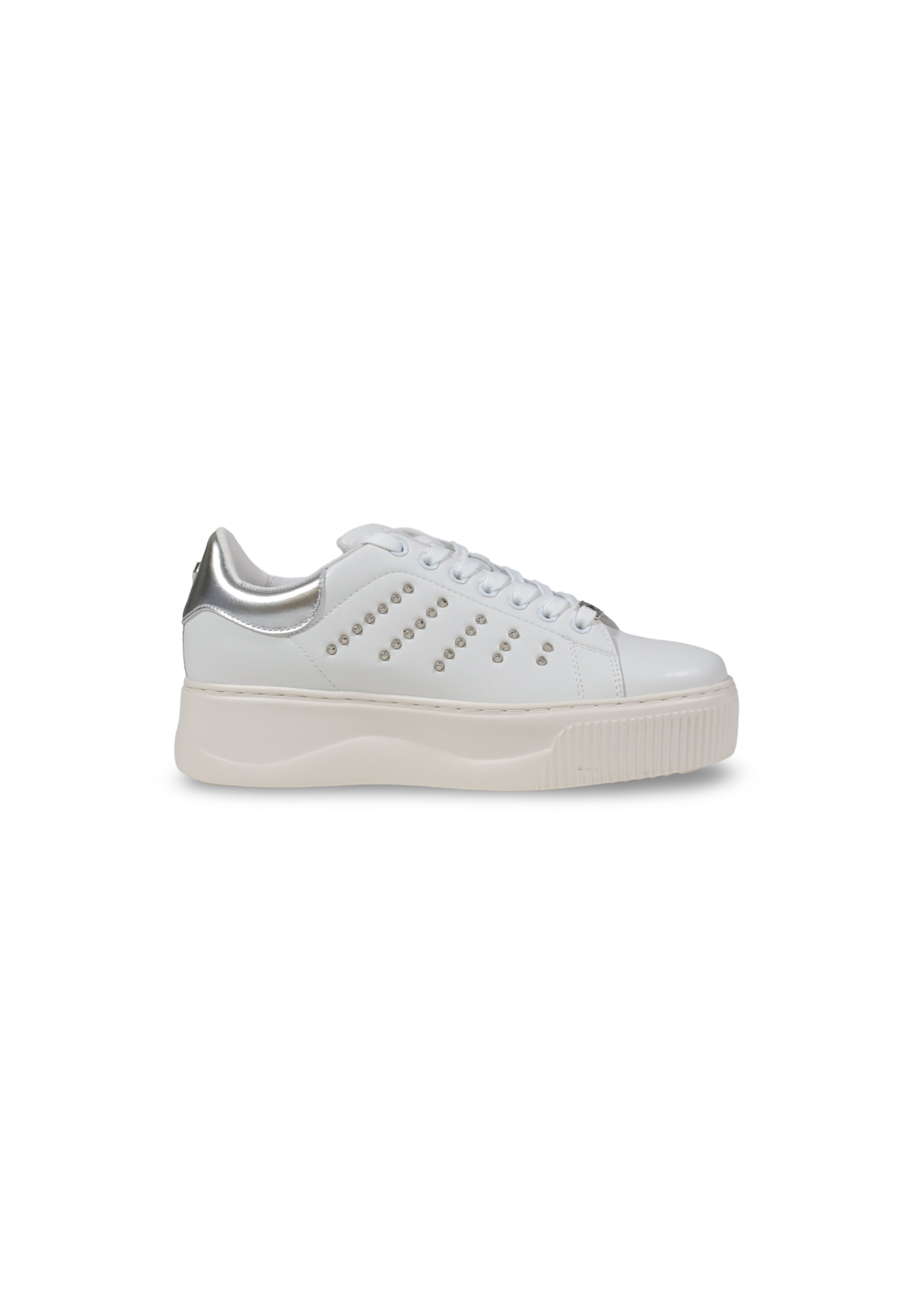 Cult Sneakers