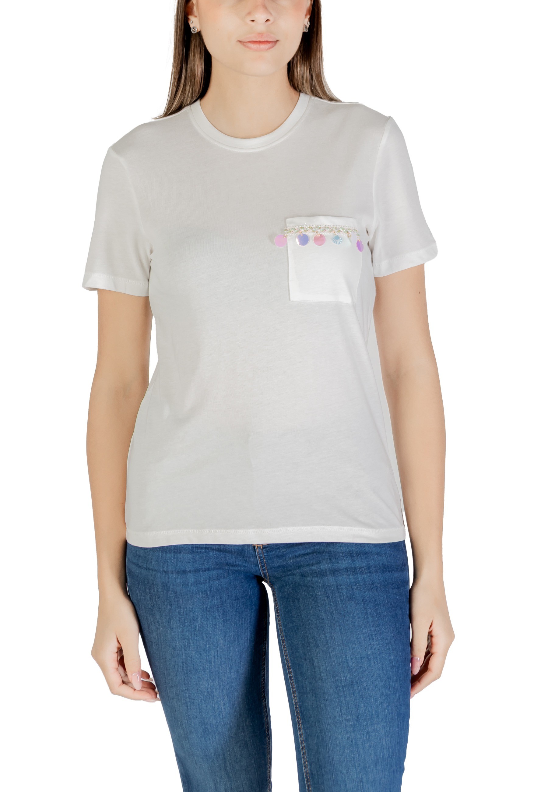 ONLY T-shirts