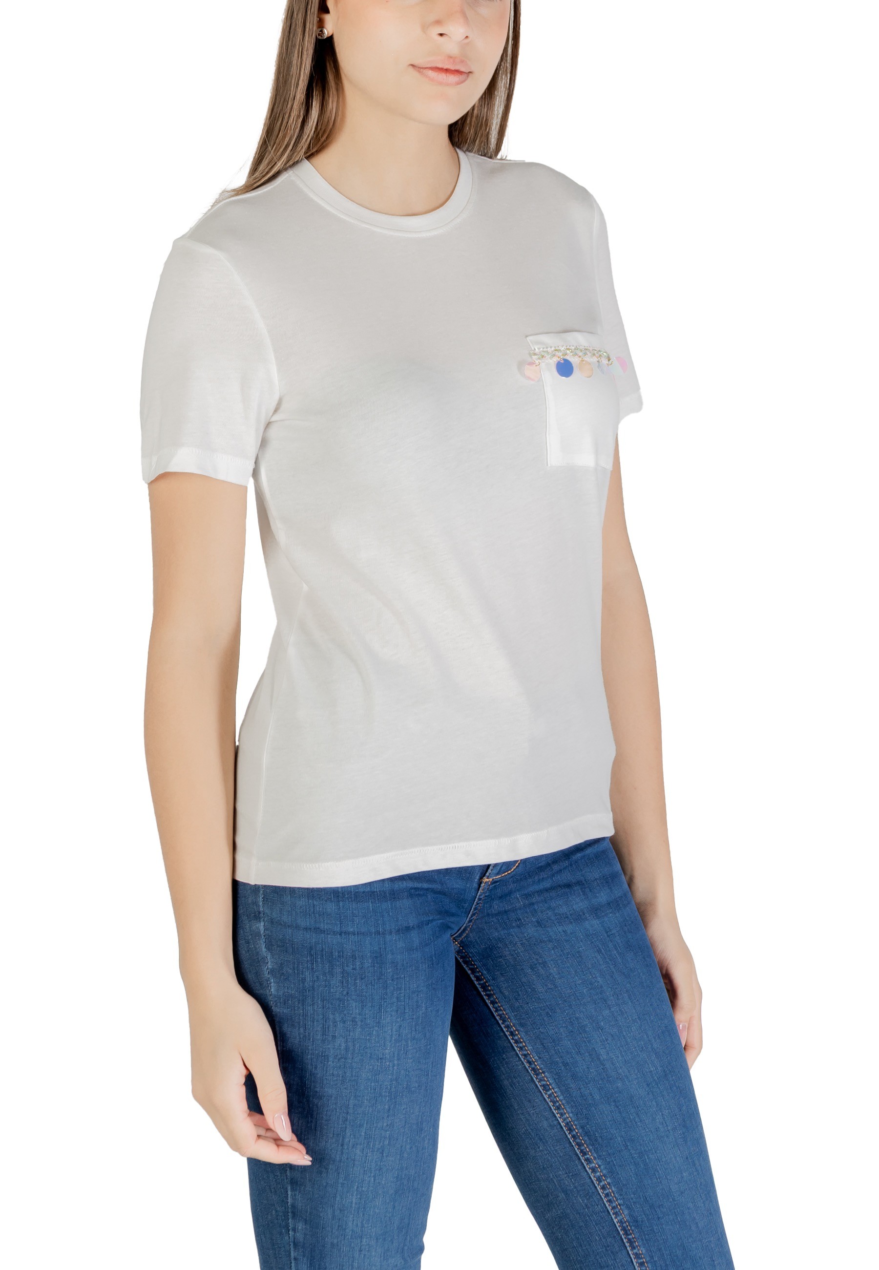 ONLY T-shirts