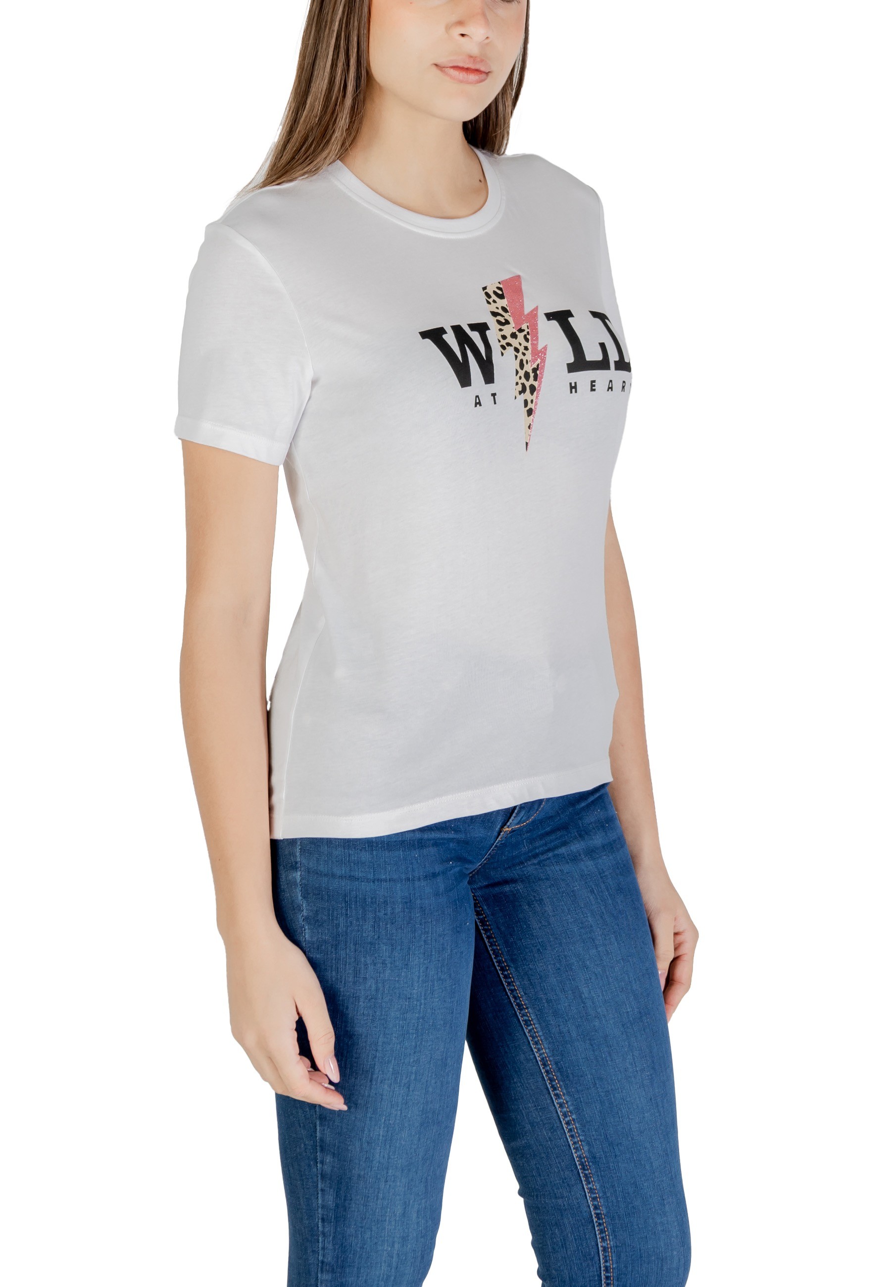 ONLY T-shirts
