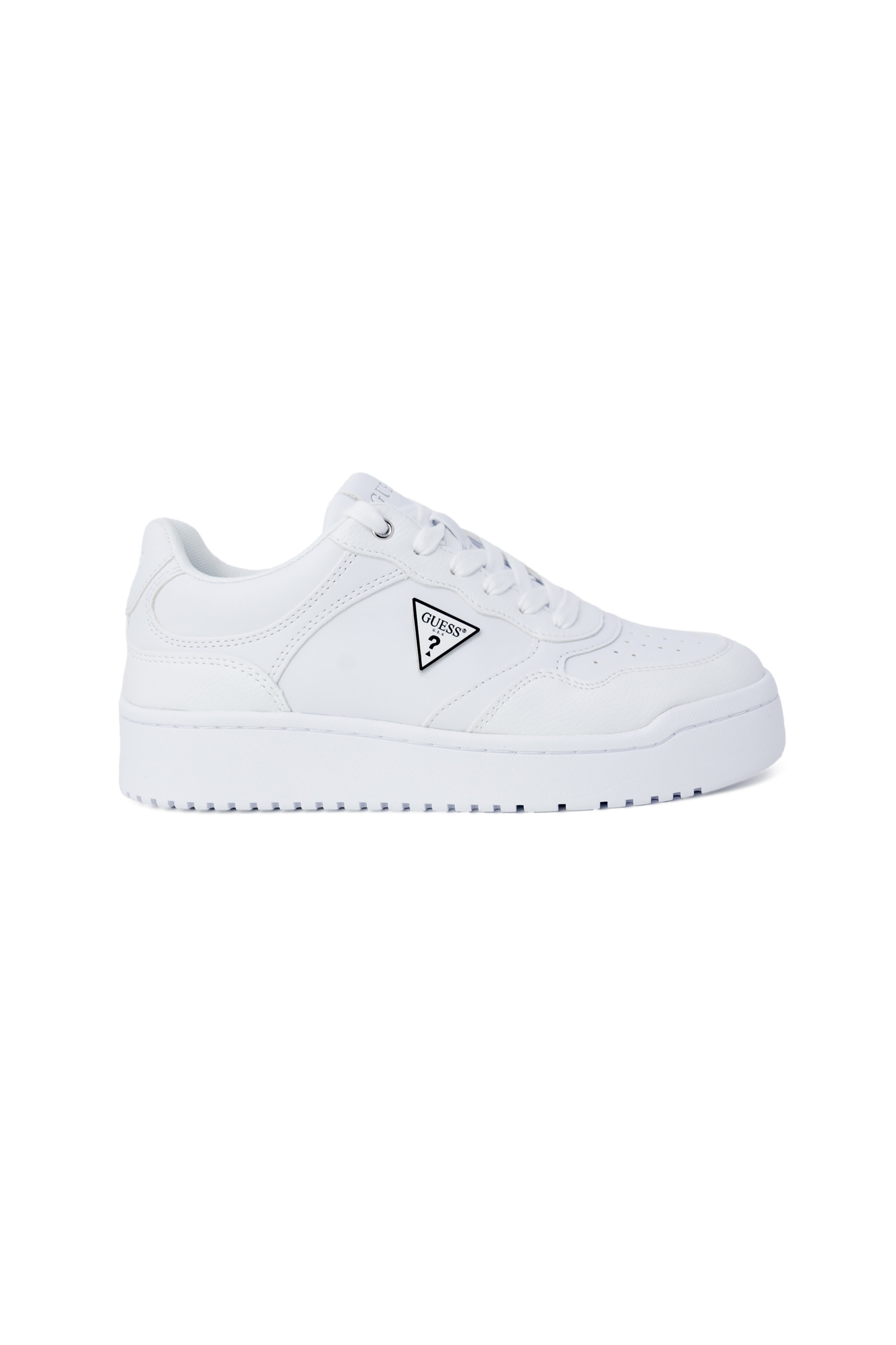 GUESS Sneakers