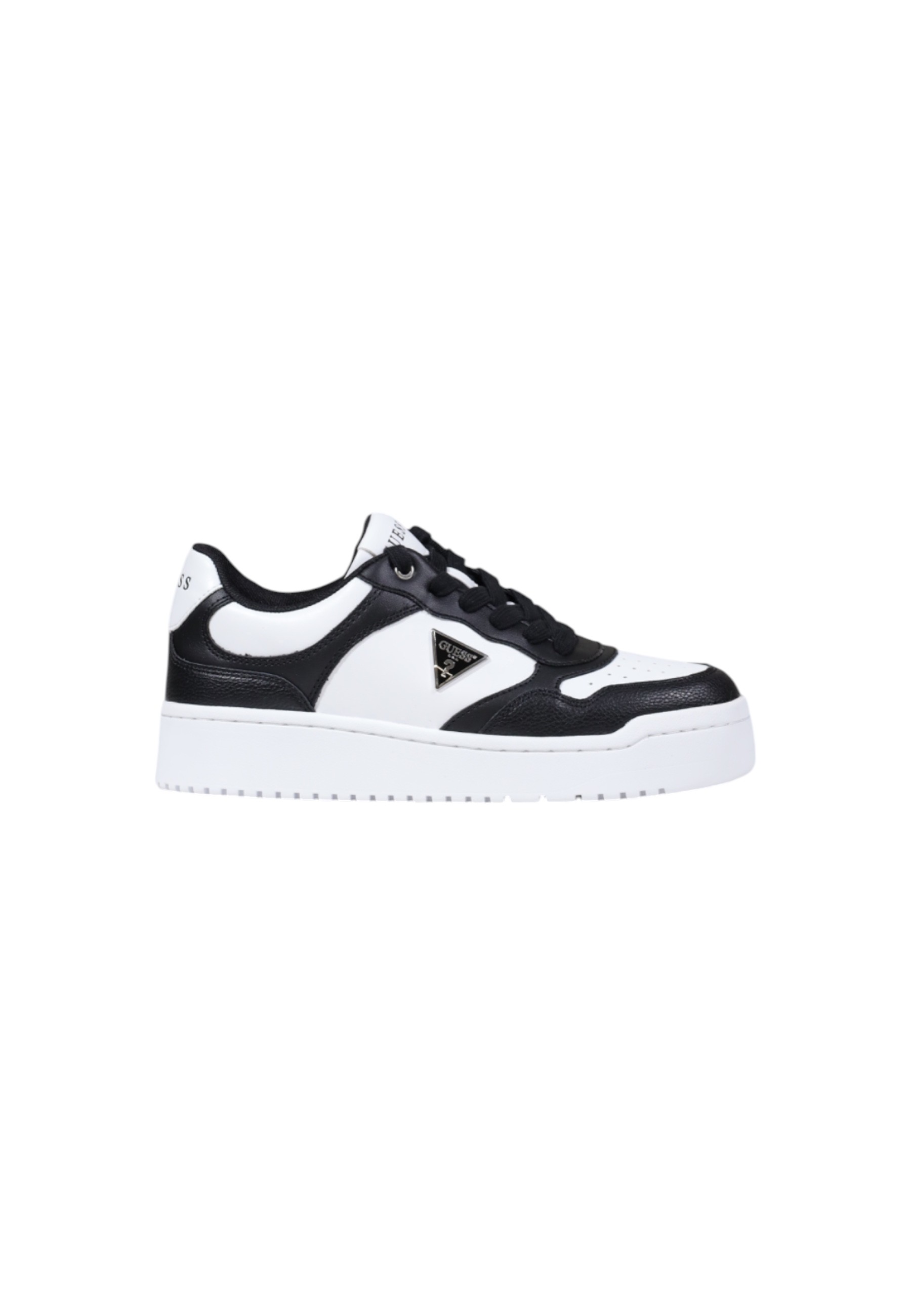 GUESS Sneakers