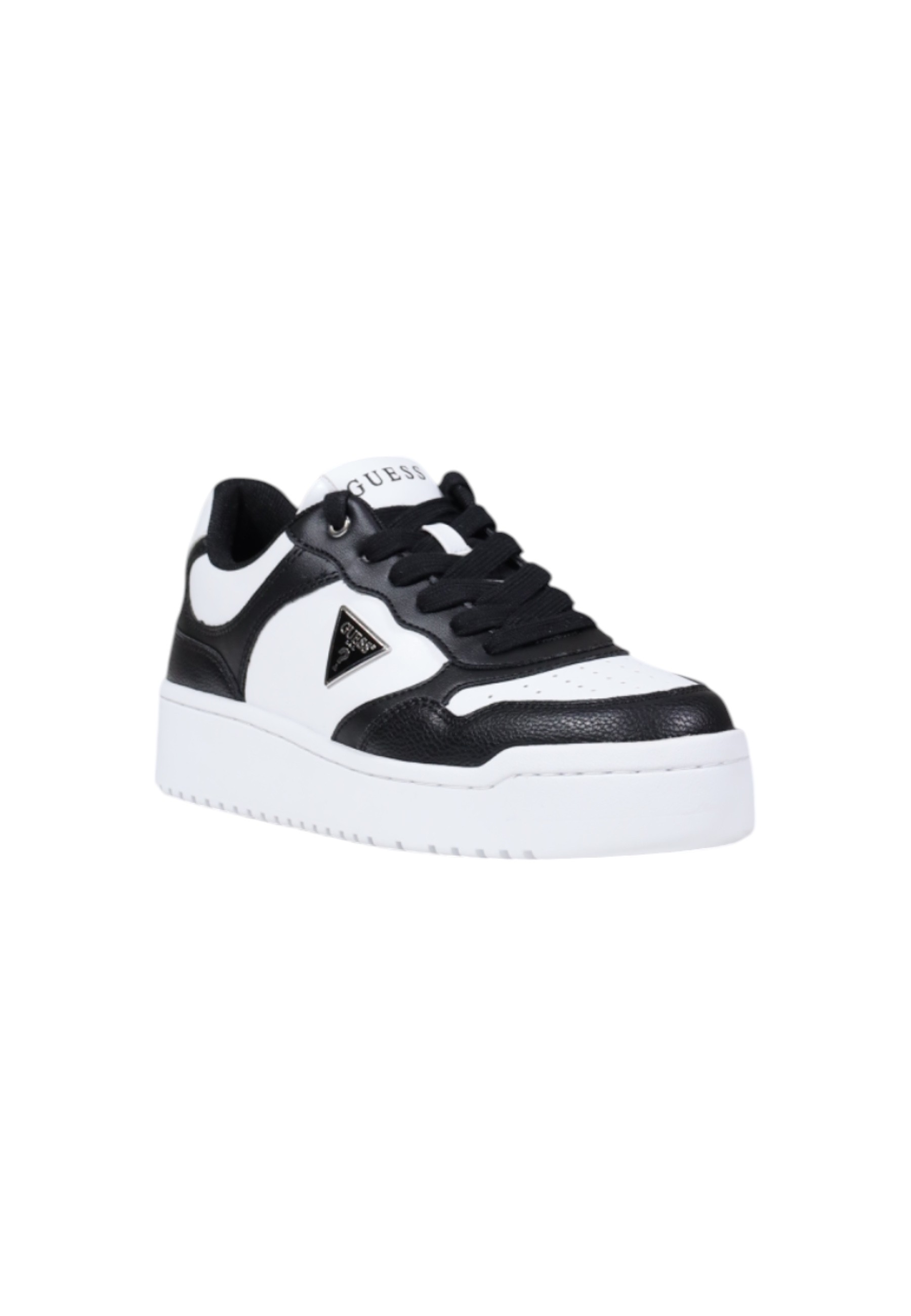 GUESS Sneakers