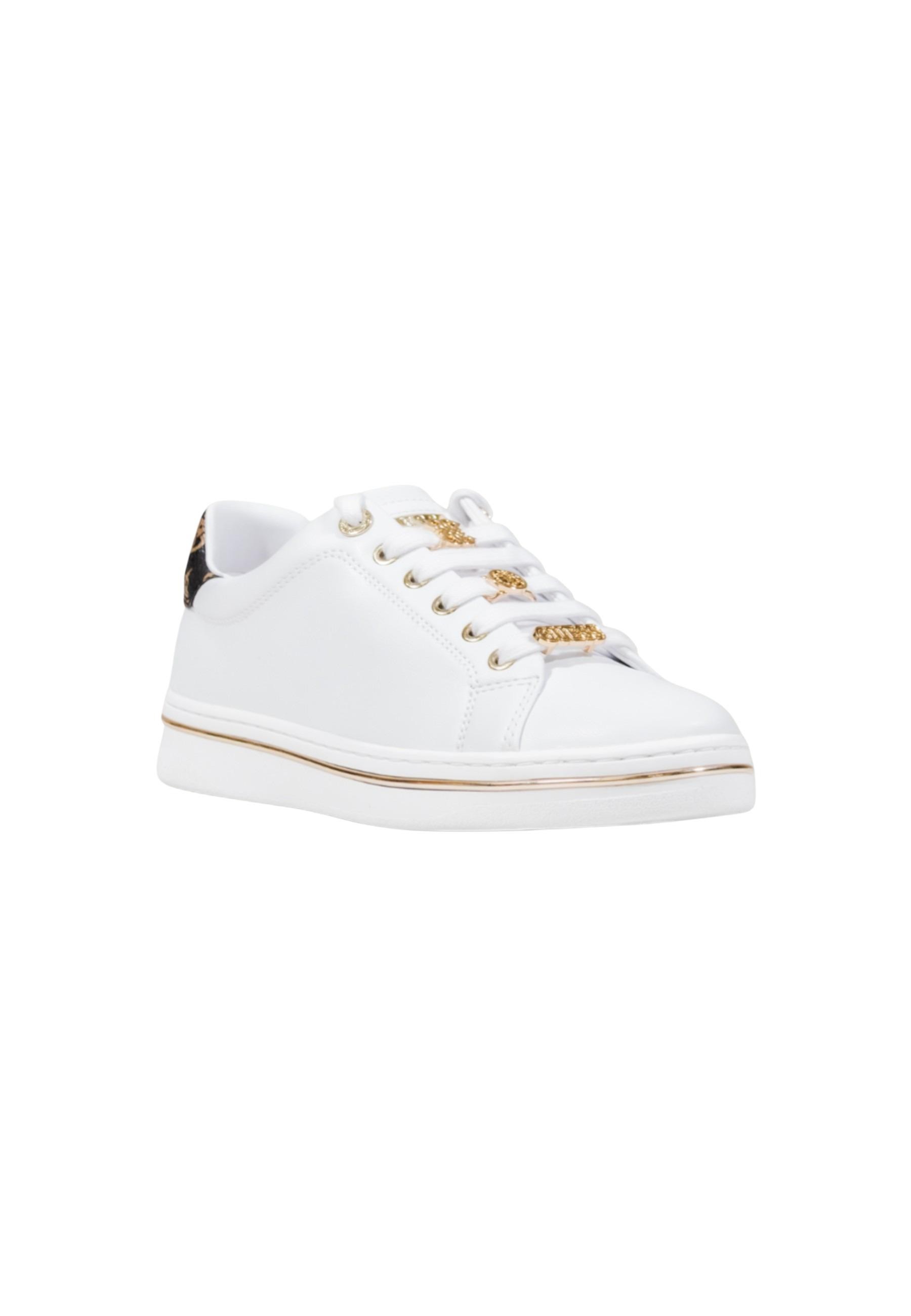 GUESS Sneakers