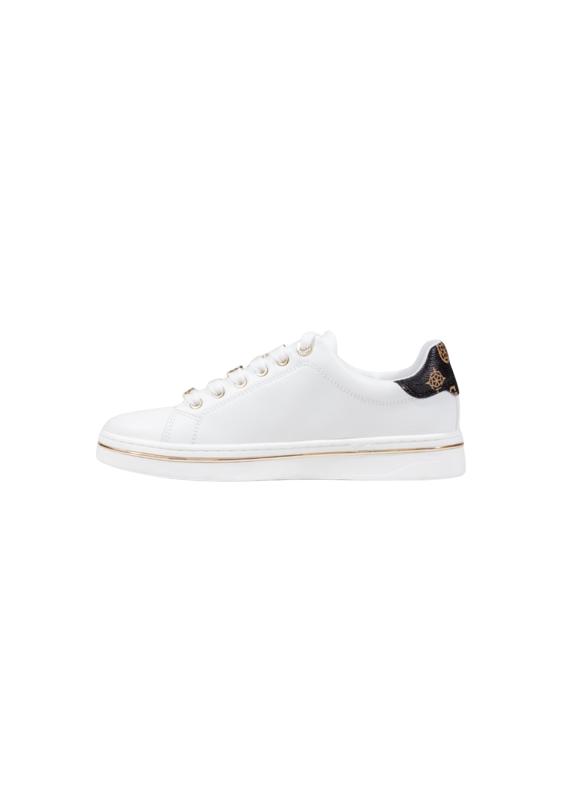 GUESS Sneakers