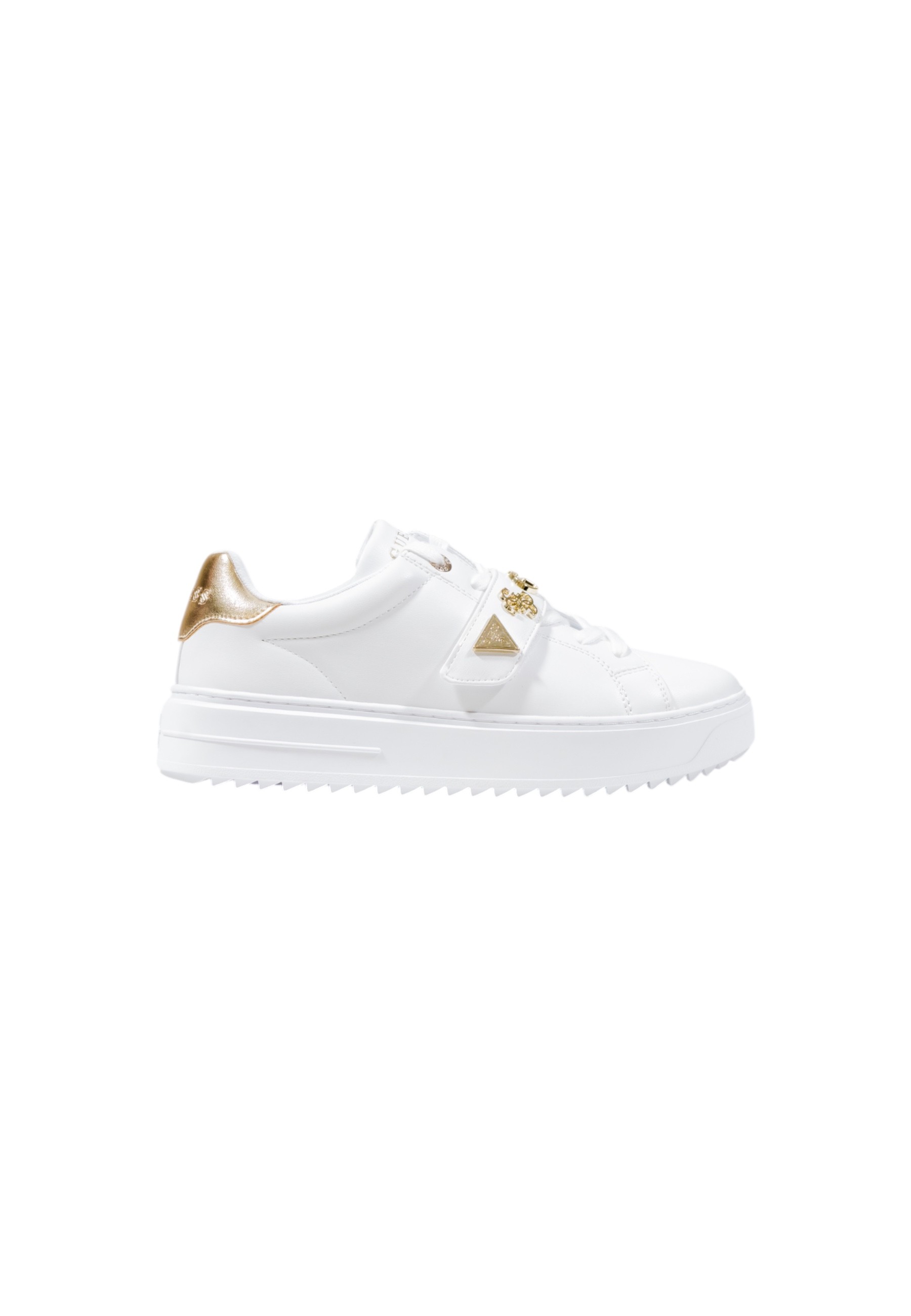 GUESS Sneakers