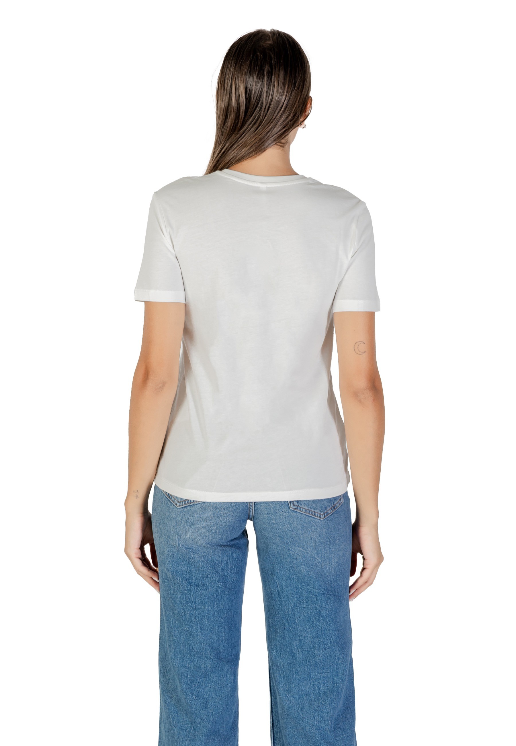 ONLY T-shirts