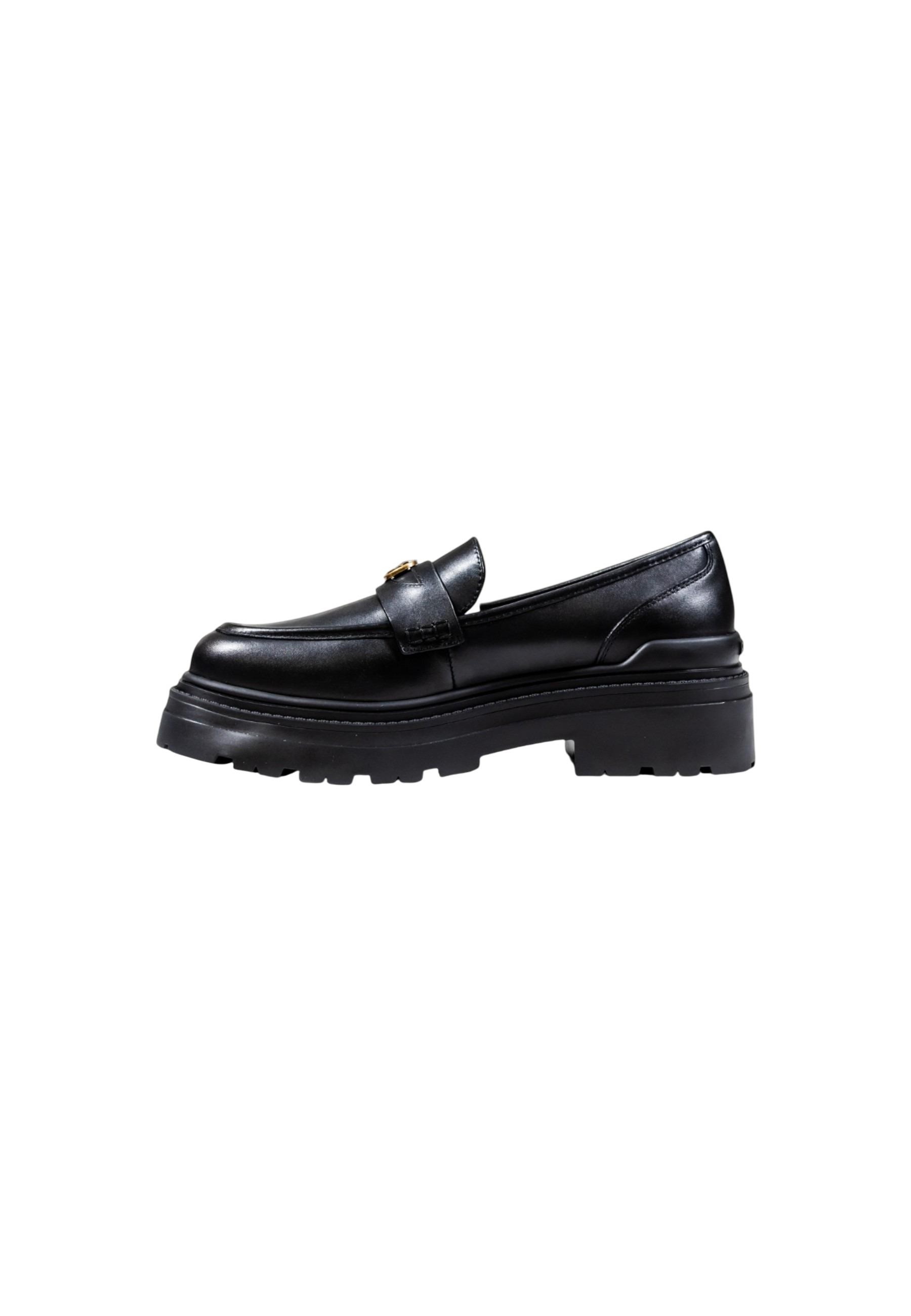 Pinko Moccassin