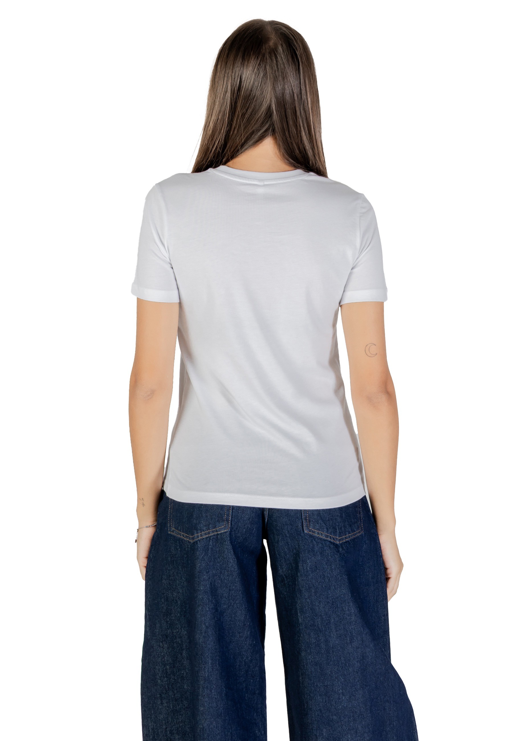 ONLY T-shirts