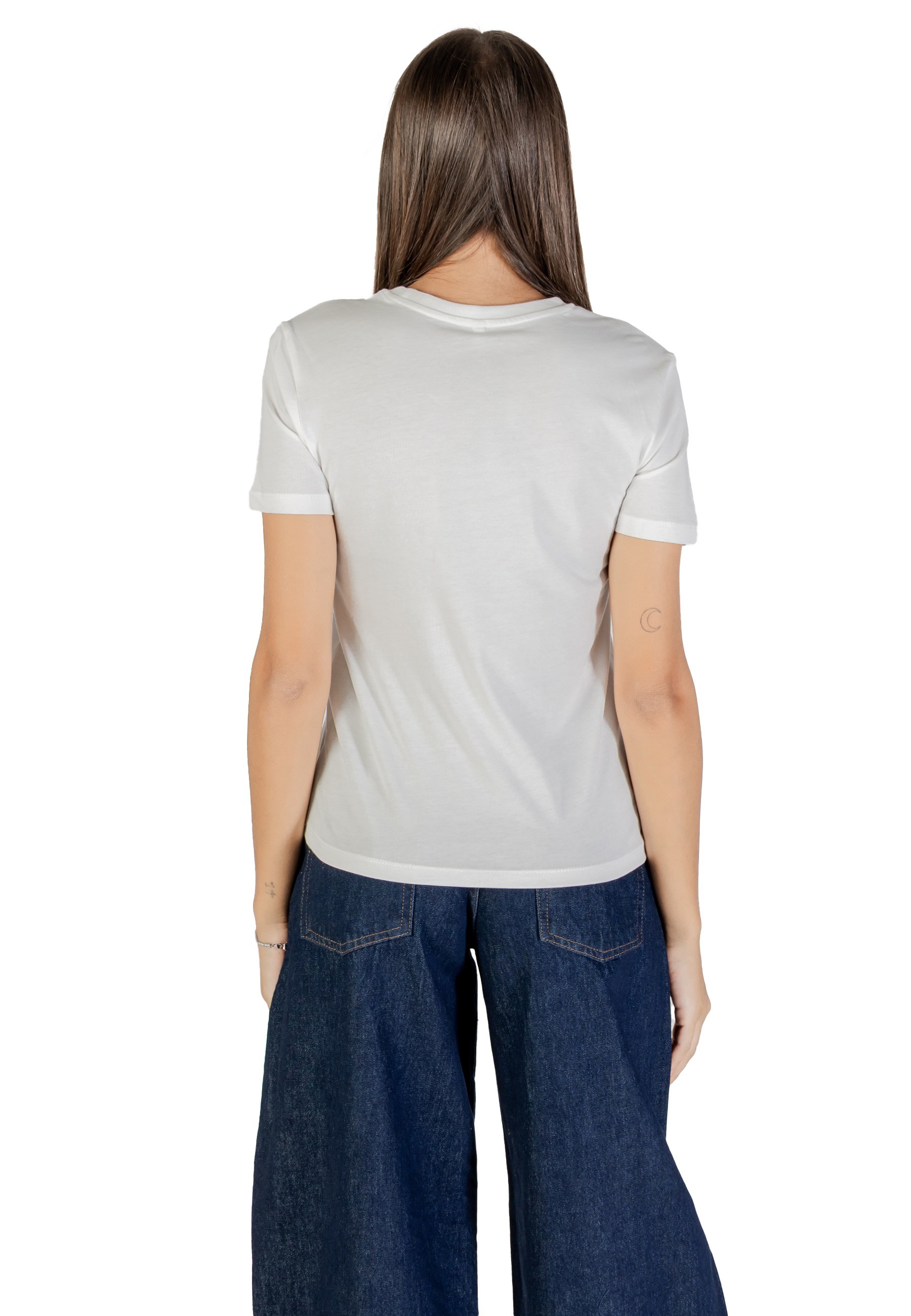 ONLY T-shirts