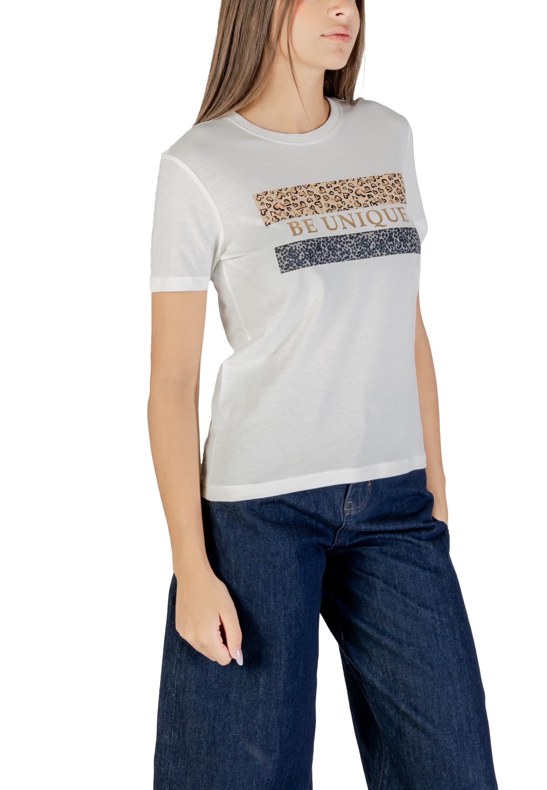 ONLY T-shirts