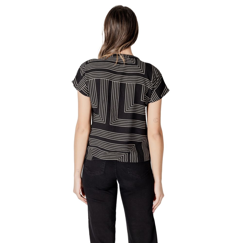 Jacqueline de Yong Black Viscose T-Shirt