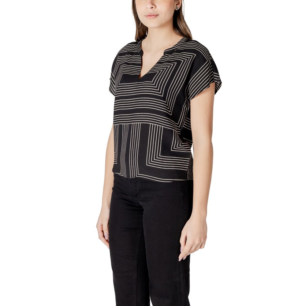 Jacqueline de Yong Black Viscose T-Shirt