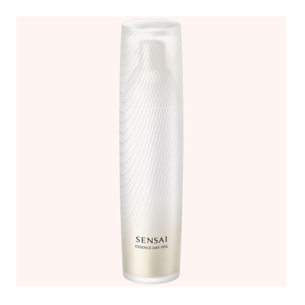 Essence Защита от солнца для лица Sensai Ежедневная кожная эссенция