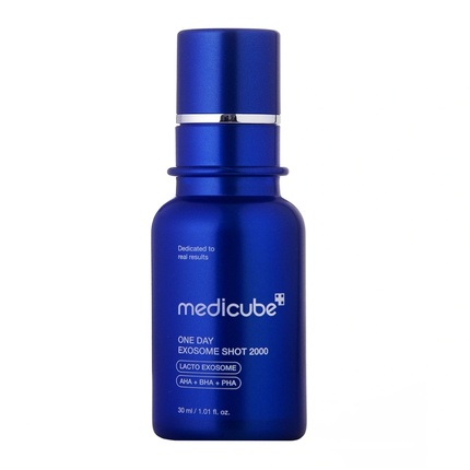 Омолаживающая сыворотка Medicube One Day Exosome Shot 2000 с микроиглами