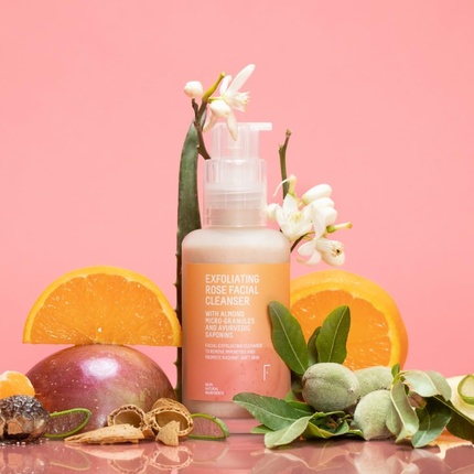 Очищающий скраб для лица Freshly Cosmetics с розой