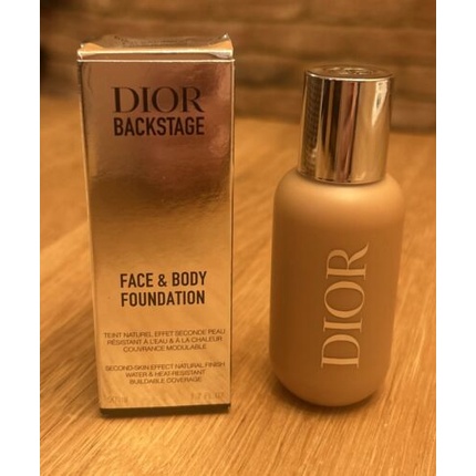 Тональная основа Christian Dior